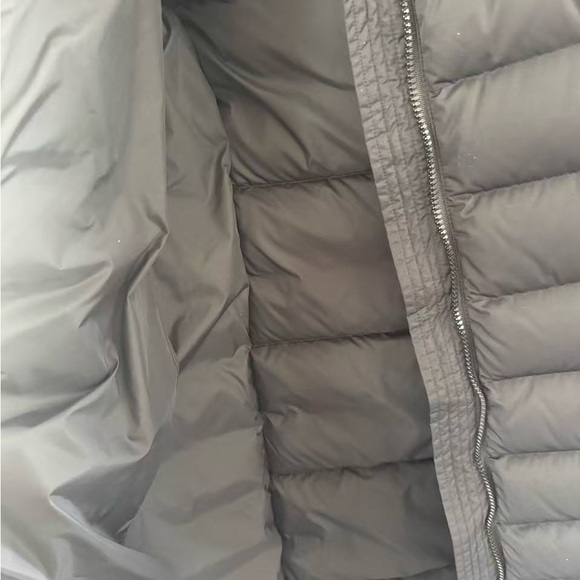 Moncler Black Puffer Coat - Picture 4 of 6